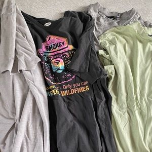 Bundle of Mens Tshirts size M